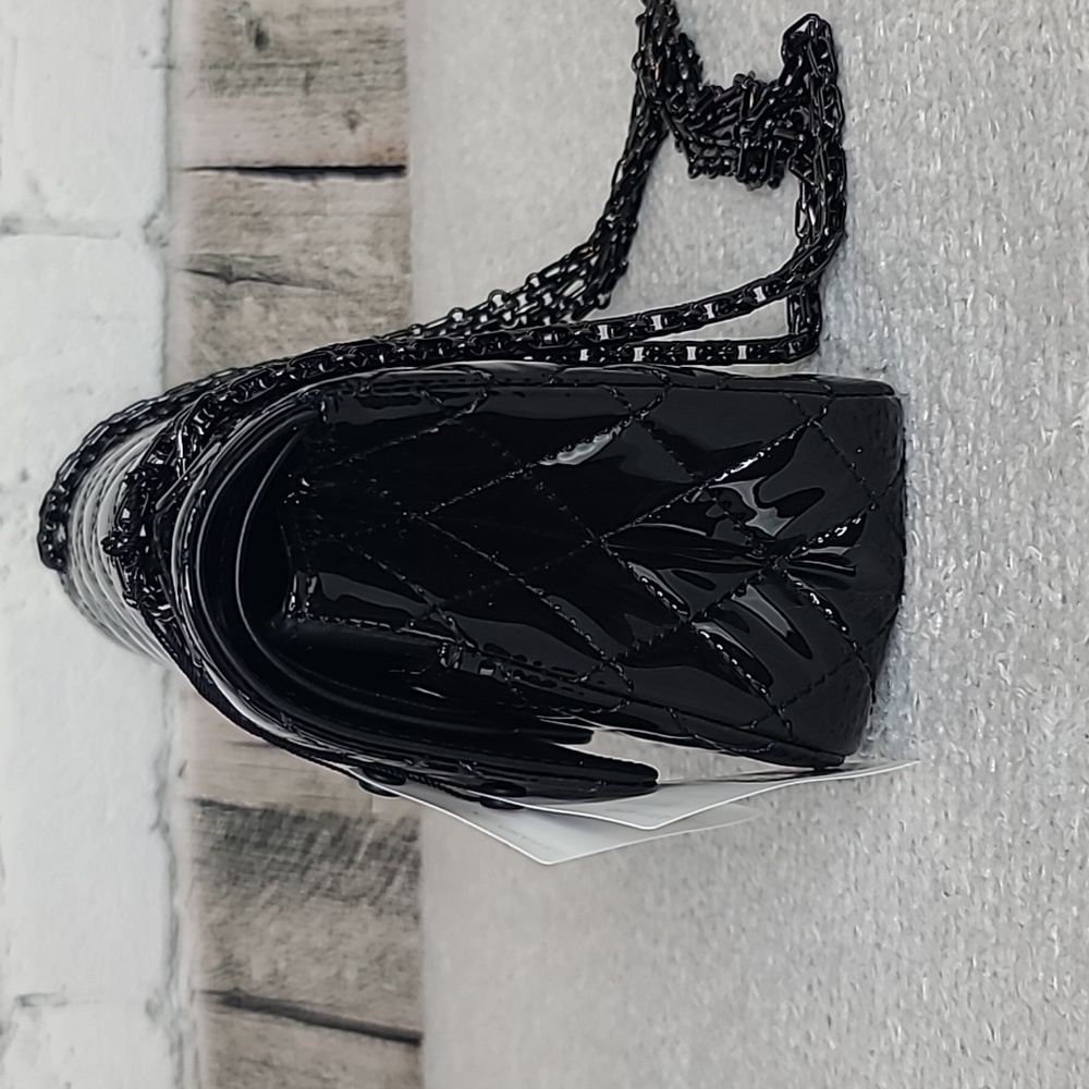 Chanel Quilted Medium 2.55 Reissue Classic "So Black" Double Flap Bag NWT/NIB - Picture 6 of 17